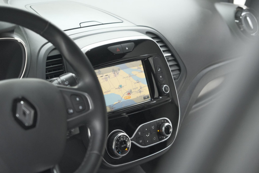 Renault Captur TCe 130 Intens | Camera | Navigatie | Parkeersensoren | Climate Control