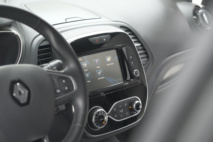 Renault Captur TCe 130 Intens | Camera | Navigatie | Parkeersensoren | Climate Control