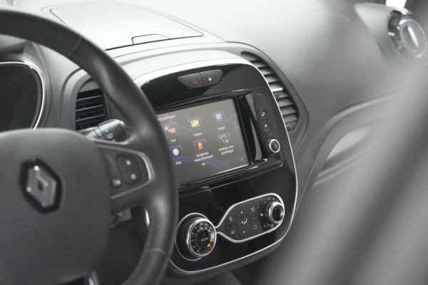 Renault Captur TCe 130 Intens | Camera | Navigatie | Parkeersensoren | Climate Control