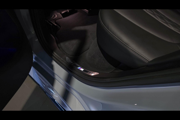 BMW X5 xDrive50e Hybrid M-Sport M-Seats | Panorama | 360 | H&K
