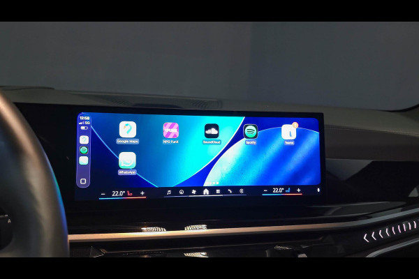 BMW X5 xDrive50e Hybrid M-Sport M-Seats | Panorama | 360 | H&K