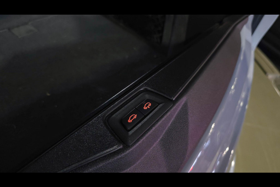 BMW X5 xDrive50e Hybrid M-Sport M-Seats | Panorama | 360 | H&K