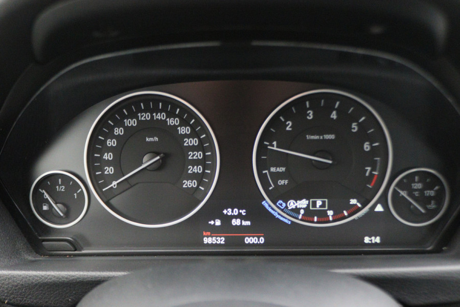 BMW 3 Serie Touring 318i High Executive Automaat LED, Navigatie, Leer, Climate, Cruise, PDC, Bluetooth, Elektr. Pakket, 16''
