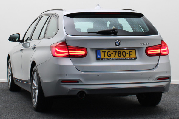 BMW 3 Serie Touring 318i High Executive Automaat LED, Navigatie, Leer, Climate, Cruise, PDC, Bluetooth, Elektr. Pakket, 16''