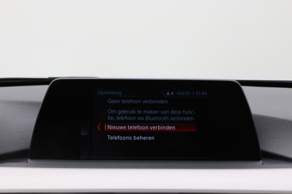 BMW 3 Serie Touring 318i High Executive Automaat LED, Navigatie, Leer, Climate, Cruise, PDC, Bluetooth, Elektr. Pakket, 16''