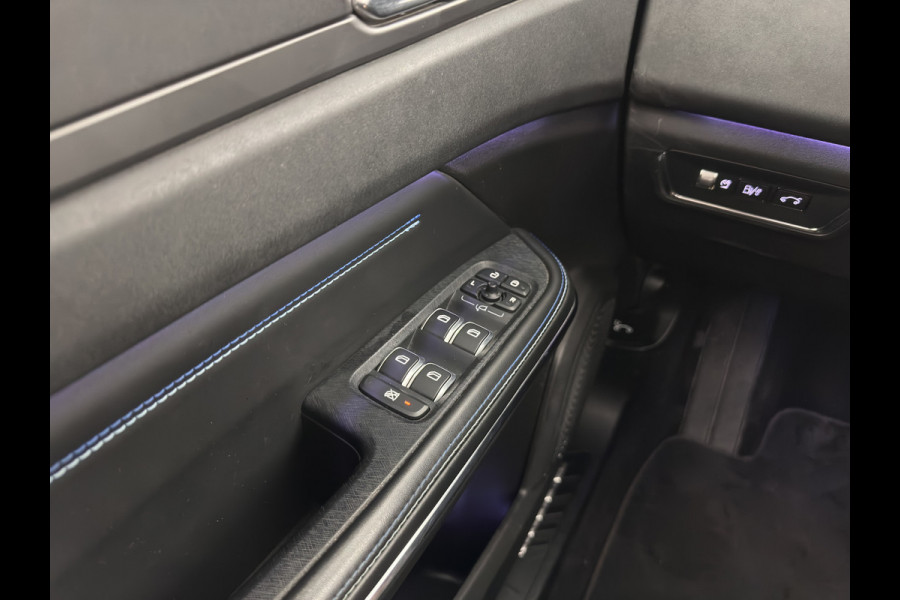 Lynk & Co 01 1.5 (Plug-In) (INCL-BTW) Aut. *PANO | FULL-LED | ADAPTIVE-CRUISE | MICROFIBRE | BLIND-SPOT | MEMORY-PACK | DIGI-COCKPIT | HEATED-SPORTSEATS | TOPVIEW | KEYLESS | DAB+ | NAVI-FULLMAP |  ECC | AMBIENT-LIGHT