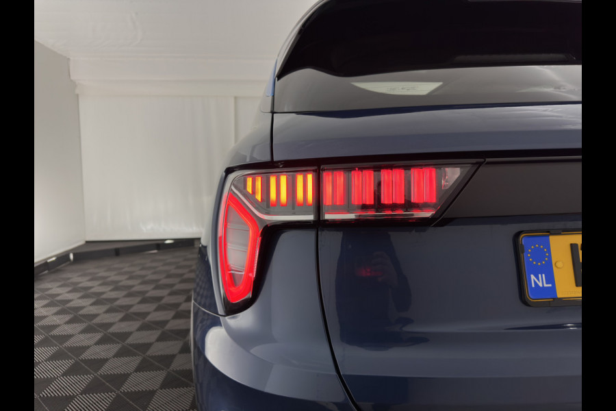 Lynk & Co 01 1.5 (Plug-In) (INCL-BTW) Aut. *PANO | FULL-LED | ADAPTIVE-CRUISE | MICROFIBRE | BLIND-SPOT | MEMORY-PACK | DIGI-COCKPIT | HEATED-SPORTSEATS | TOPVIEW | KEYLESS | DAB+ | NAVI-FULLMAP |  ECC | AMBIENT-LIGHT