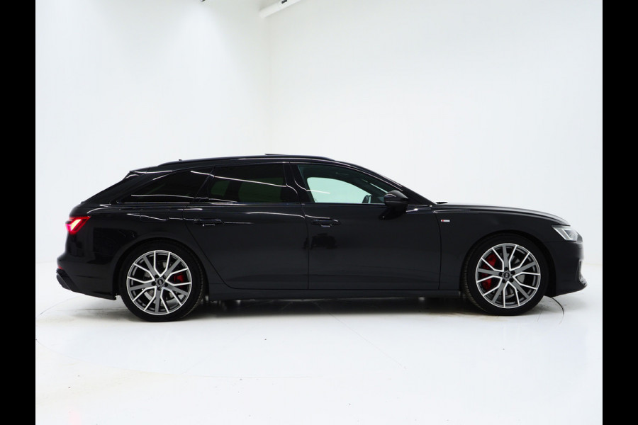 Audi A6 Avant 55 TFSI e quattro Competition Full Black | Panoramadak | B&O Audio | Camera | Keyless | Adaptive Cruise | Trekhaak | Carplay