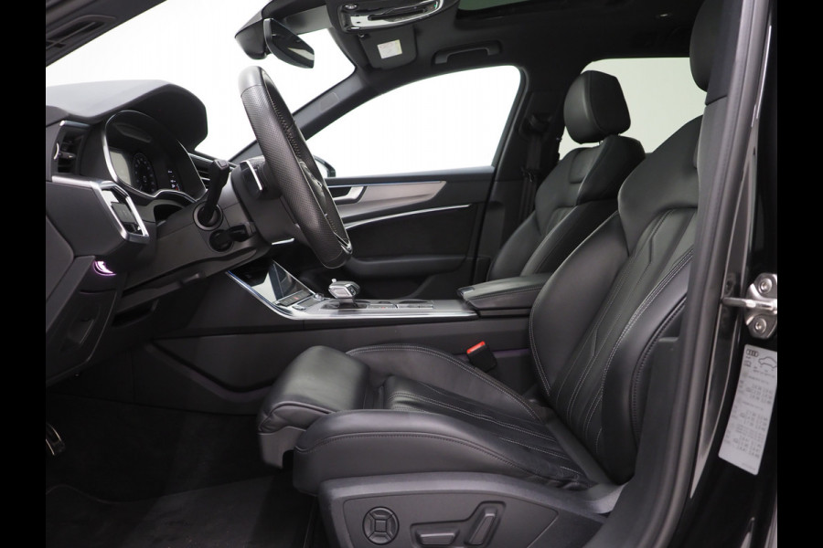 Audi A6 Avant 55 TFSI e quattro Competition Full Black | Panoramadak | B&O Audio | Camera | Keyless | Adaptive Cruise | Trekhaak | Carplay
