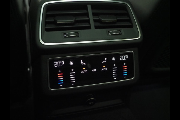 Audi A6 Avant 55 TFSI e quattro Competition Full Black | Panoramadak | B&O Audio | Camera | Keyless | Adaptive Cruise | Trekhaak | Carplay