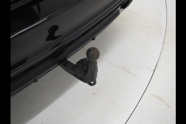 Audi A6 Avant 55 TFSI e quattro Competition Full Black | Panoramadak | B&O Audio | Camera | Keyless | Adaptive Cruise | Trekhaak | Carplay