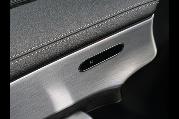 Mercedes-Benz A-Klasse 250 e Business Solution AMG Limited Panoramadak Ambient Widescreen AMG Cruise Camera