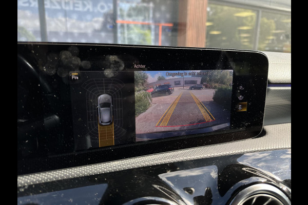 Mercedes-Benz A-Klasse 250 e Business Solution AMG Limited Panoramadak Ambient Widescreen AMG Cruise Camera