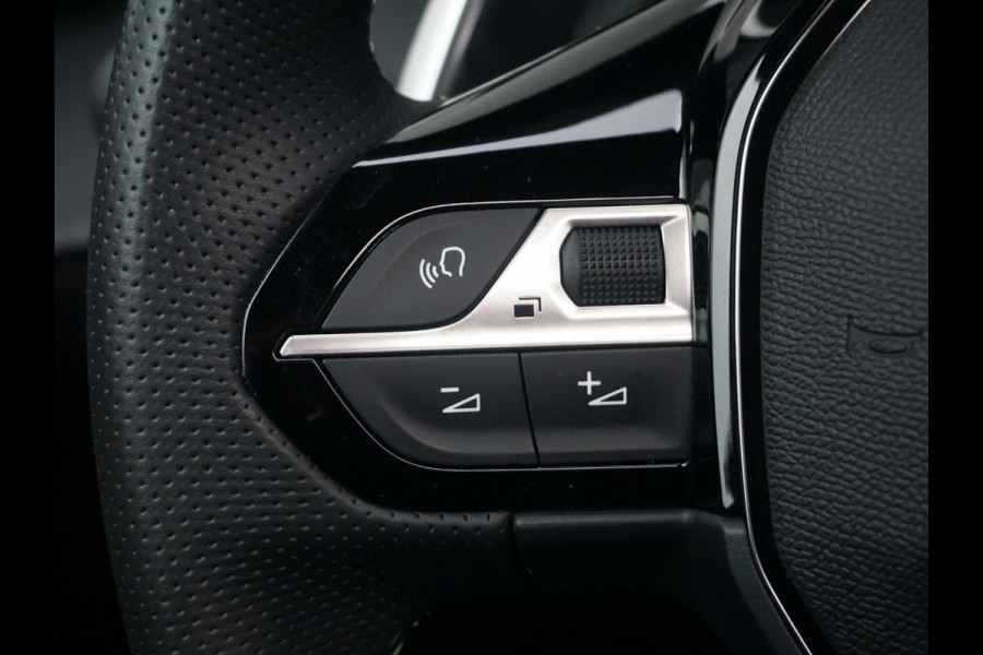 Peugeot 2008 1.2 PureTech 130 GT Panoramadak / Leder Alcantara