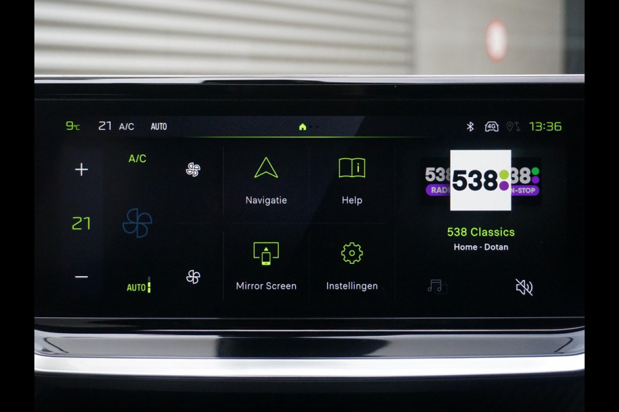 Peugeot 2008 1.2 PureTech 130 GT Panoramadak / Leder Alcantara