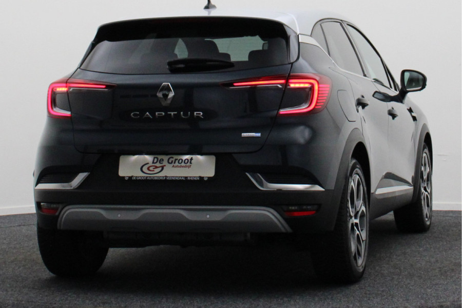 Renault Captur 1.6 E-Tech Plug-in Hybrid 160 Intens Two-Tone, Virtual Cockpit, Apple Carplay, Camera, Cruise, LED, DAB, 18''
