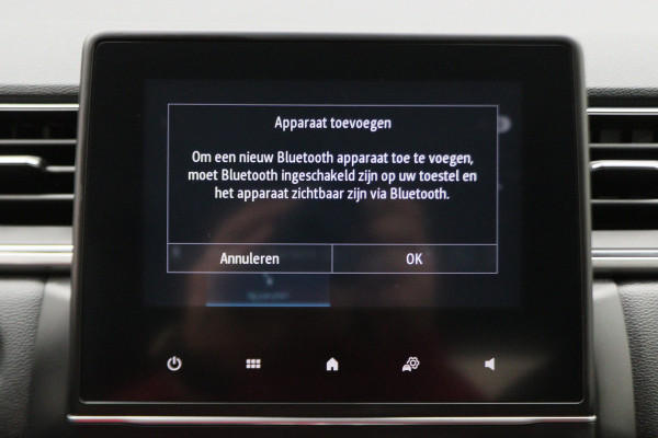 Renault Captur 1.6 E-Tech Plug-in Hybrid 160 Intens Two-Tone, Virtual Cockpit, Apple Carplay, Camera, Cruise, LED, DAB, 18''