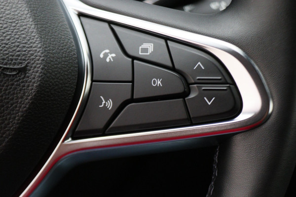 Renault Captur 1.6 E-Tech Plug-in Hybrid 160 Intens Two-Tone, Virtual Cockpit, Apple Carplay, Camera, Cruise, LED, DAB, 18''