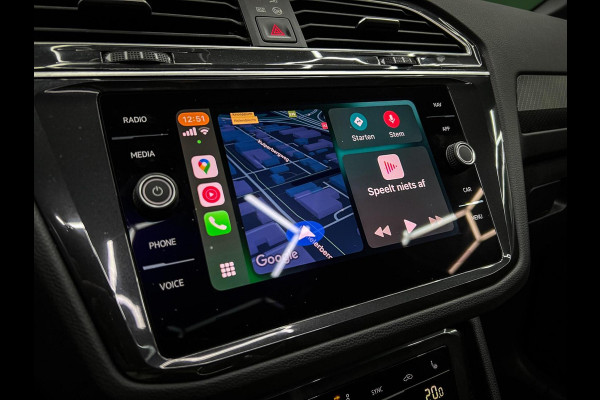Volkswagen Tiguan 1.5 TSI R-Line Head-up | Pano | Trekhaak