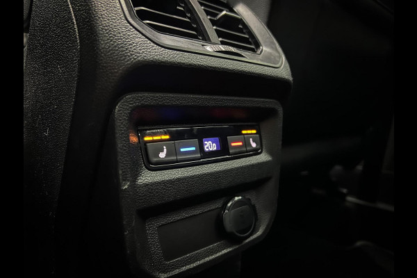 Volkswagen Tiguan 1.5 TSI R-Line Head-up | Pano | Trekhaak