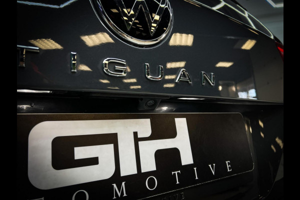 Volkswagen Tiguan 1.5 TSI R-Line Head-up | Pano | Trekhaak