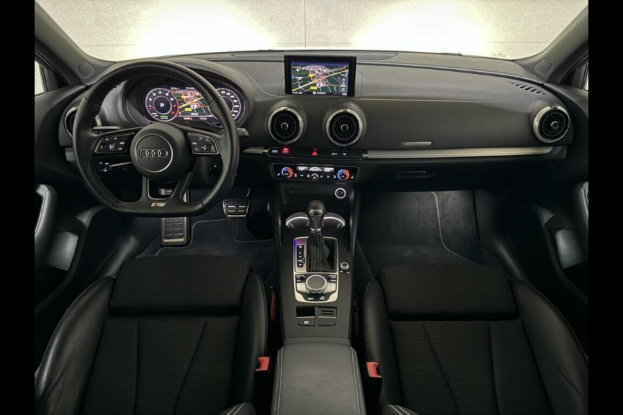 Audi A3 Sportback 35 TFSI 150PK S-Line Black Edition Virtual