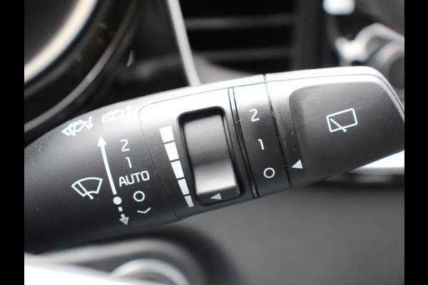 Kia Xceed 1.6 GDi PHEV Automaat DynamicLine | Navigatie | Camera | Climate Control | Cruise control adaptive | Lane assist | Lichtmetalen Velgen | Stoelverwarming