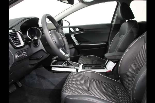 Kia Xceed 1.6 GDi PHEV Automaat DynamicLine | Navigatie | Camera | Climate Control | Cruise control adaptive | Lane assist | Lichtmetalen Velgen | Stoelverwarming