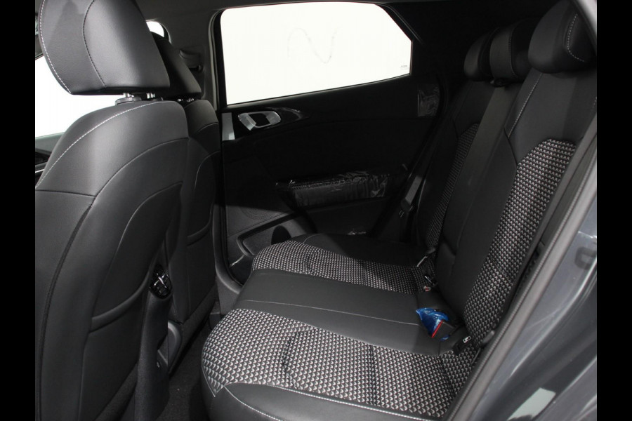Kia Xceed 1.6 GDi PHEV Automaat DynamicLine | Navigatie | Camera | Climate Control | Cruise control adaptive | Lane assist | Lichtmetalen Velgen | Stoelverwarming