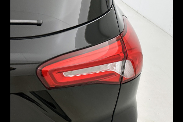Ford FOCUS Wagon 1.0 EcoBoost Titanium Business(NL-auto, Goed OnderH, Navi, StoelV, Parkeersensoren, Cruise Con, Etc)