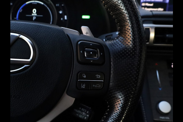 Lexus RC 300h F Sport Premium | Mark Levinson | Schuifdak | Stoelventilat