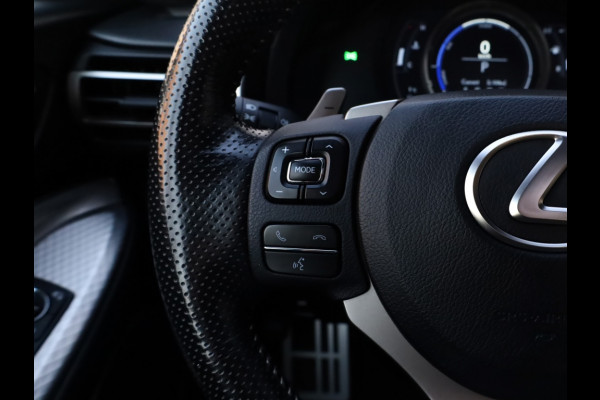 Lexus RC 300h F Sport Premium | Mark Levinson | Schuifdak | Stoelventilat
