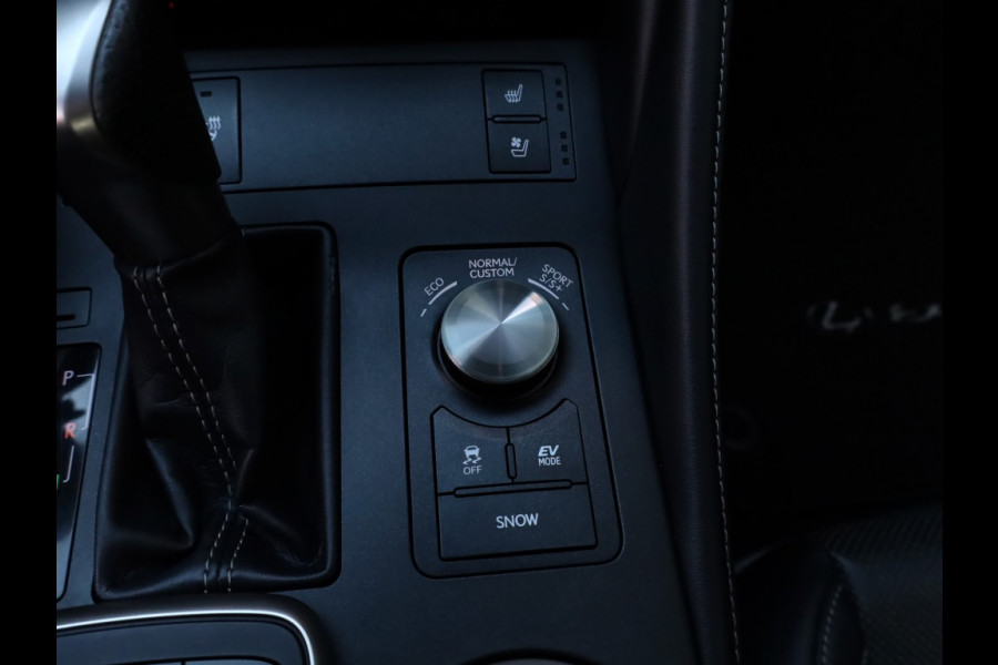 Lexus RC 300h F Sport Premium | Mark Levinson | Schuifdak | Stoelventilat