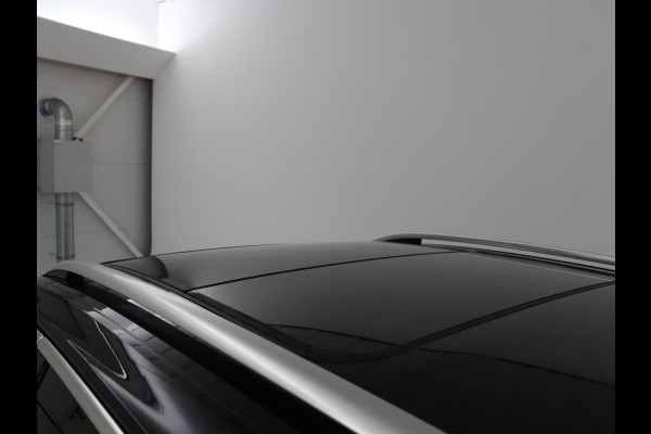 Volkswagen T-Roc 1.5 TSI Sport | 1e eigenaar | Panoramadak | Stoelverwarming | Camera | Carplay | Adaptive cruise | Navigatie | Full LED | Virtual Cockpit | Getint glas | Climate control