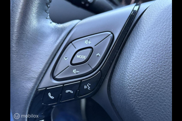 Toyota C-HR 1.8 Hybrid Dynamic FM nav carplay / Clima / Stoelverw. / 18" / 56.860 km!! 1e eig!! Keyless