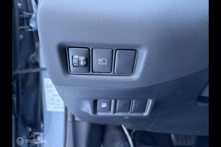 Toyota C-HR 1.8 Hybrid Dynamic FM nav carplay / Clima / Stoelverw. / 18" / 56.860 km!! 1e eig!! Keyless