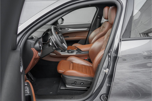 Alfa Romeo Stelvio 2.0 T AWD Super 280PK Leder Pano Camera 20" Q Velgen