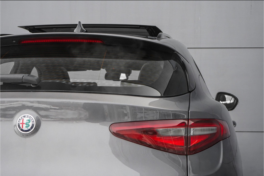 Alfa Romeo Stelvio 2.0 T AWD Super 280PK Leder Pano Camera 20" Q Velgen