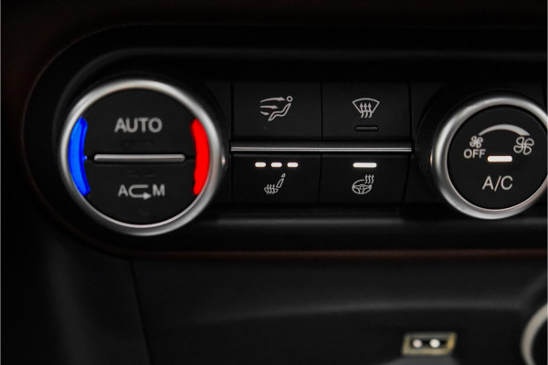 Alfa Romeo Stelvio 2.0 T AWD Super 280PK Leder Pano Camera 20" Q Velgen