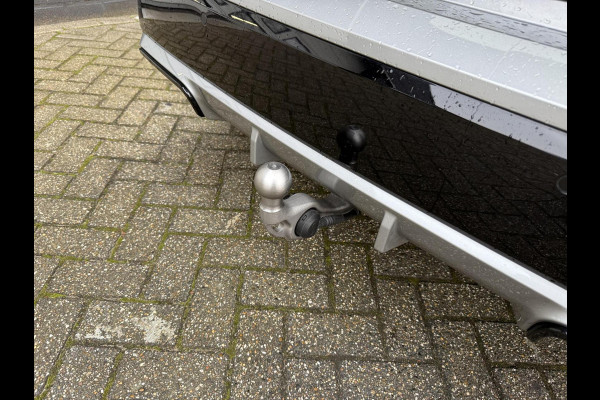 BMW X1 xDrive25e M SPORT TREKHAAK PANO