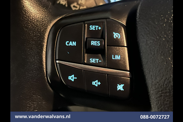 Ford Transit Custom 2.0 TDCI L2H1 Euro6 Airco | Camera | LED | Cruisecontrol | Parkeersensoren Verwarmde voorruit, Bijrijdersbank, 2800kg trekvermogen
