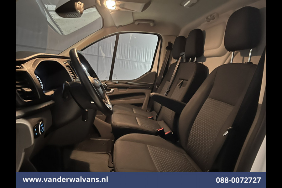Ford Transit Custom 2.0 TDCI L2H1 Euro6 Airco | Camera | LED | Cruisecontrol | Parkeersensoren Verwarmde voorruit, Bijrijdersbank, 2800kg trekvermogen