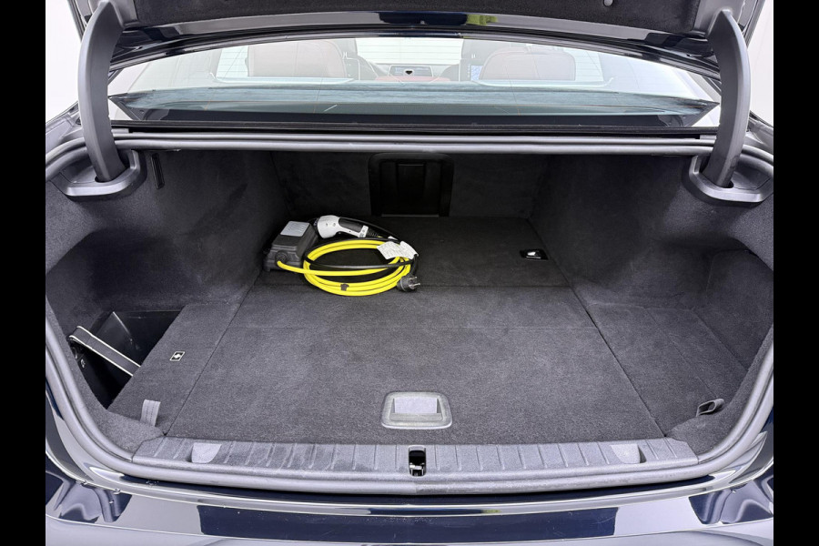 BMW 7 Serie 745Le xDrive High Executive MEGA VOL | INDIVIDUAL | BOWERS&WILKINS | LASER | DRIVING ASS. PROFF. | REAR SEAT ENTERTAINMENT| STOELVENTILATIE ACHTER| PANO|
