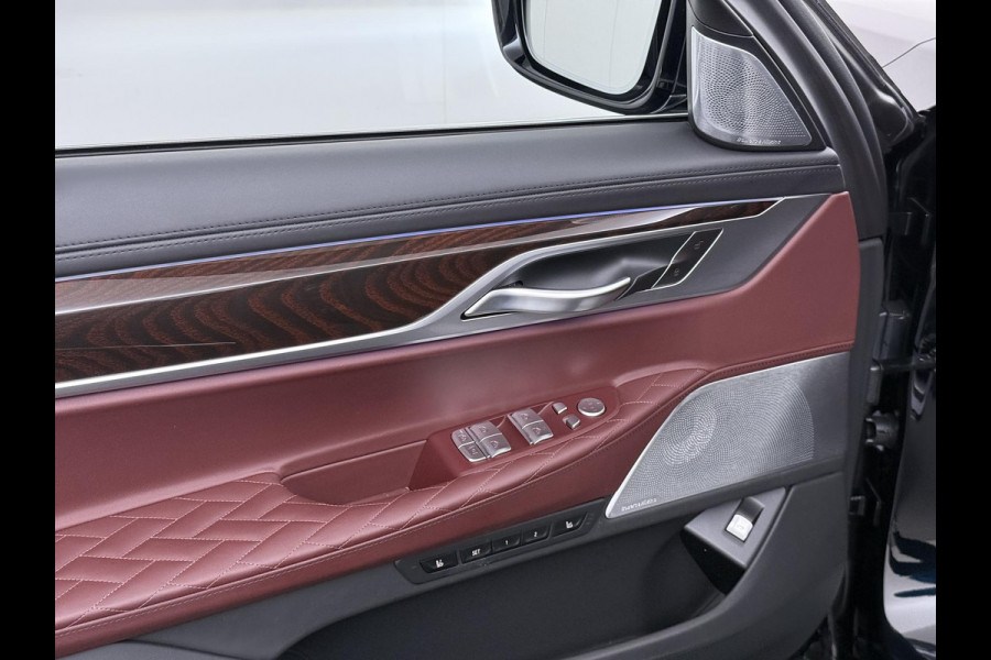 BMW 7 Serie 745Le xDrive High Executive MEGA VOL | INDIVIDUAL | BOWERS&WILKINS | LASER | DRIVING ASS. PROFF. | REAR SEAT ENTERTAINMENT| STOELVENTILATIE ACHTER| PANO|