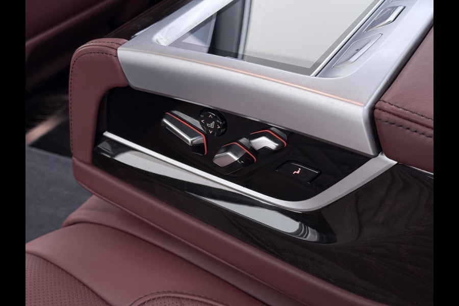 BMW 7 Serie 745Le xDrive High Executive MEGA VOL | INDIVIDUAL | BOWERS&WILKINS | LASER | DRIVING ASS. PROFF. | REAR SEAT ENTERTAINMENT| STOELVENTILATIE ACHTER| PANO|
