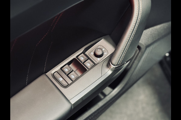 CUPRA Leon Sportstourer 1.4 e-Hybrid Business | Adapt.Cruise | Stuurverw. | Trekhaak