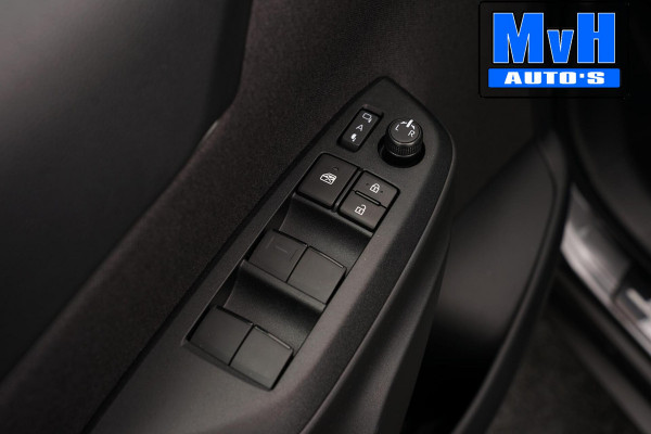 Toyota Yaris Cross 1.5 Hybrid 130 Executive|STUUR/STOELVERW.
