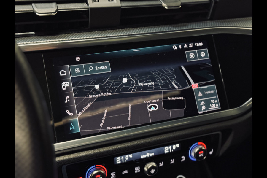 Audi Q3 35 TFSI S edition 2x S-Line | Panorama | Leder | Camera