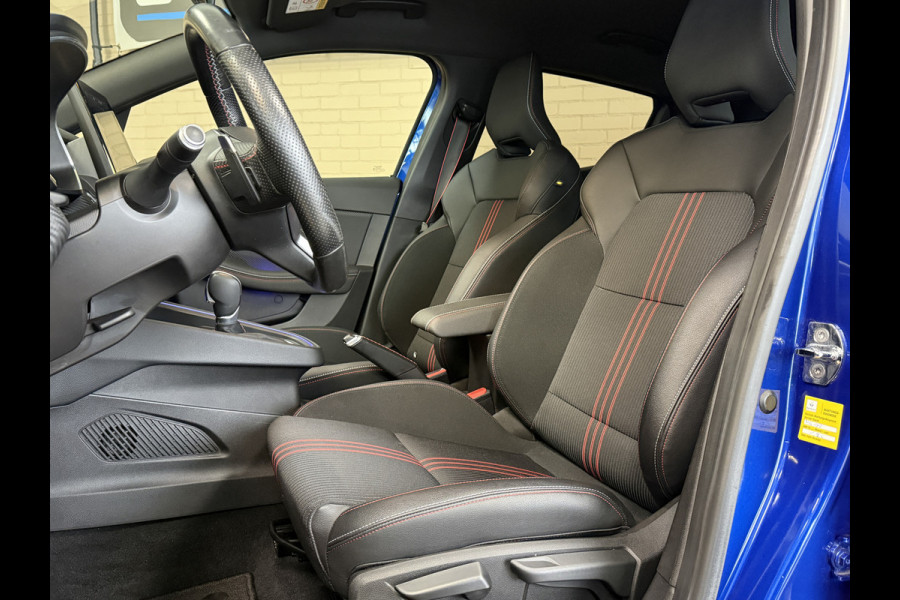 Renault Clio 1.3 TCe 130pk R.S. Line | Groot Navi | 17" | Camera | PDC V+A | Carplay | Led |