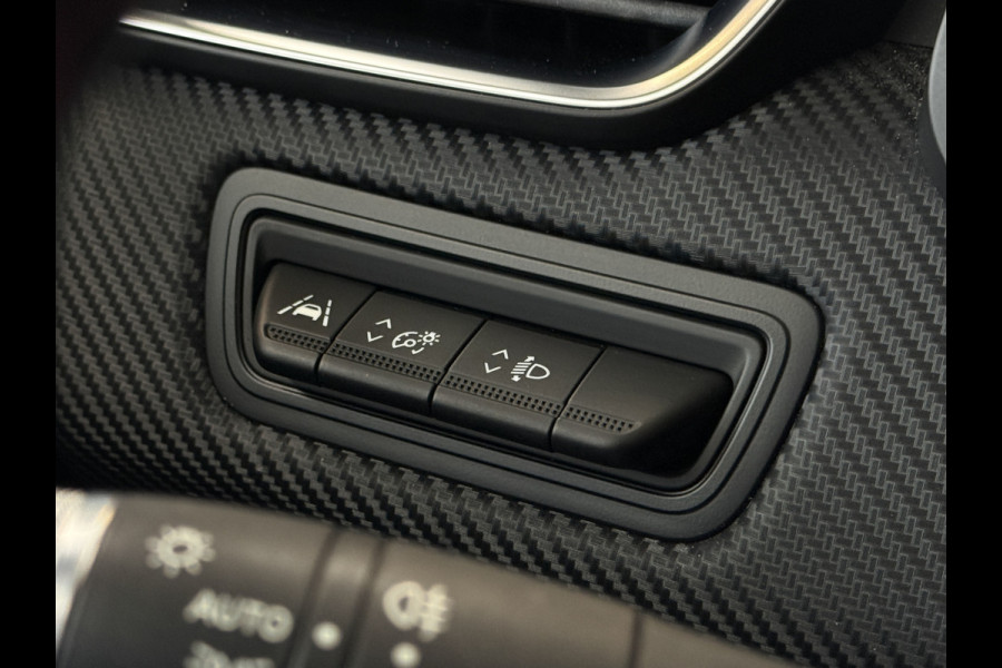 Renault Clio 1.3 TCe 130pk R.S. Line | Groot Navi | 17" | Camera | PDC V+A | Carplay | Led |
